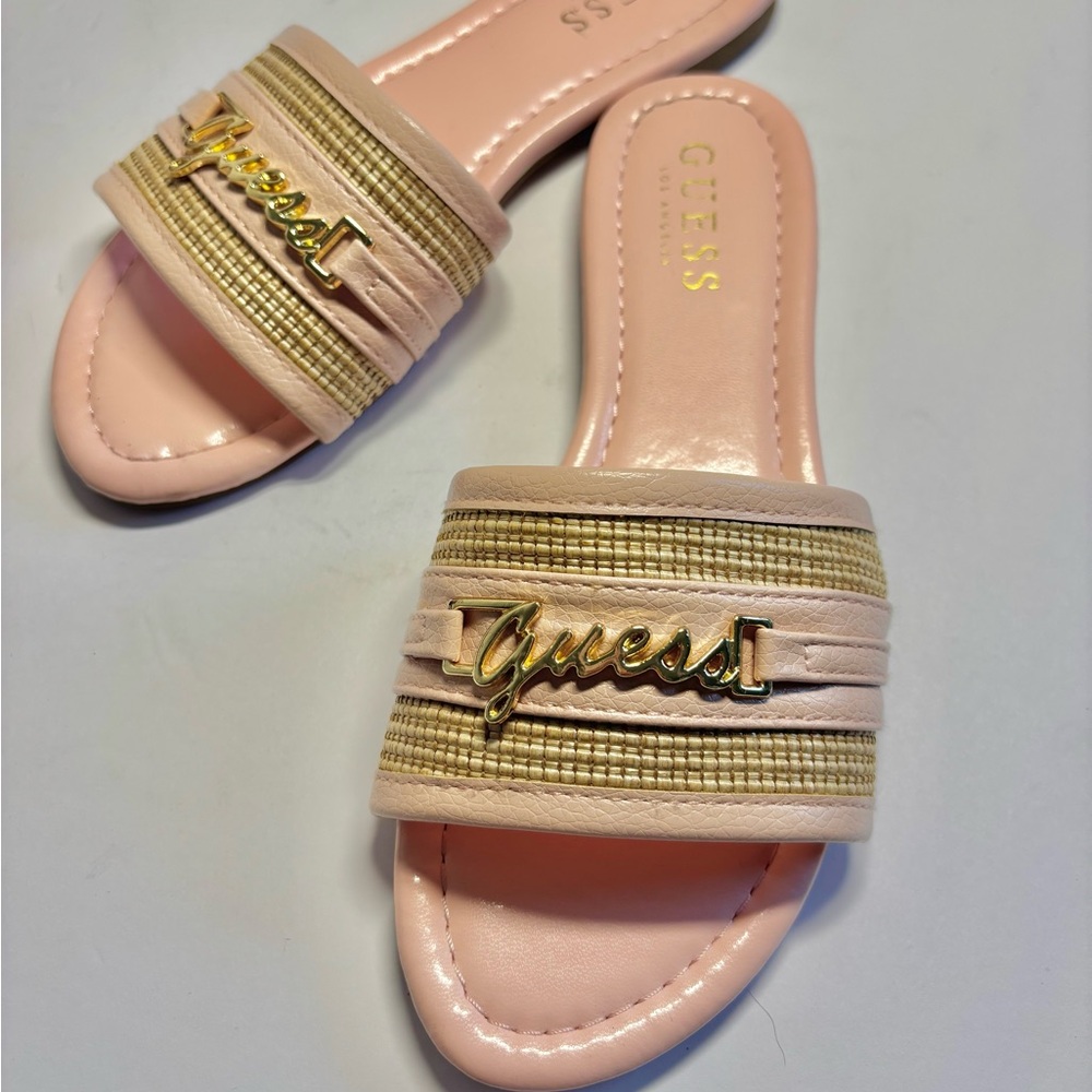 🎀Guess Pink and Gold Slide Sandals🎀
